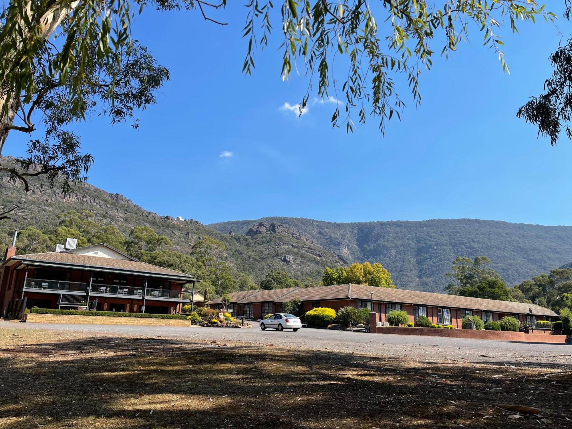 Golden Chain Country Plaza Motel Halls Gap Zewnętrze zdjęcie