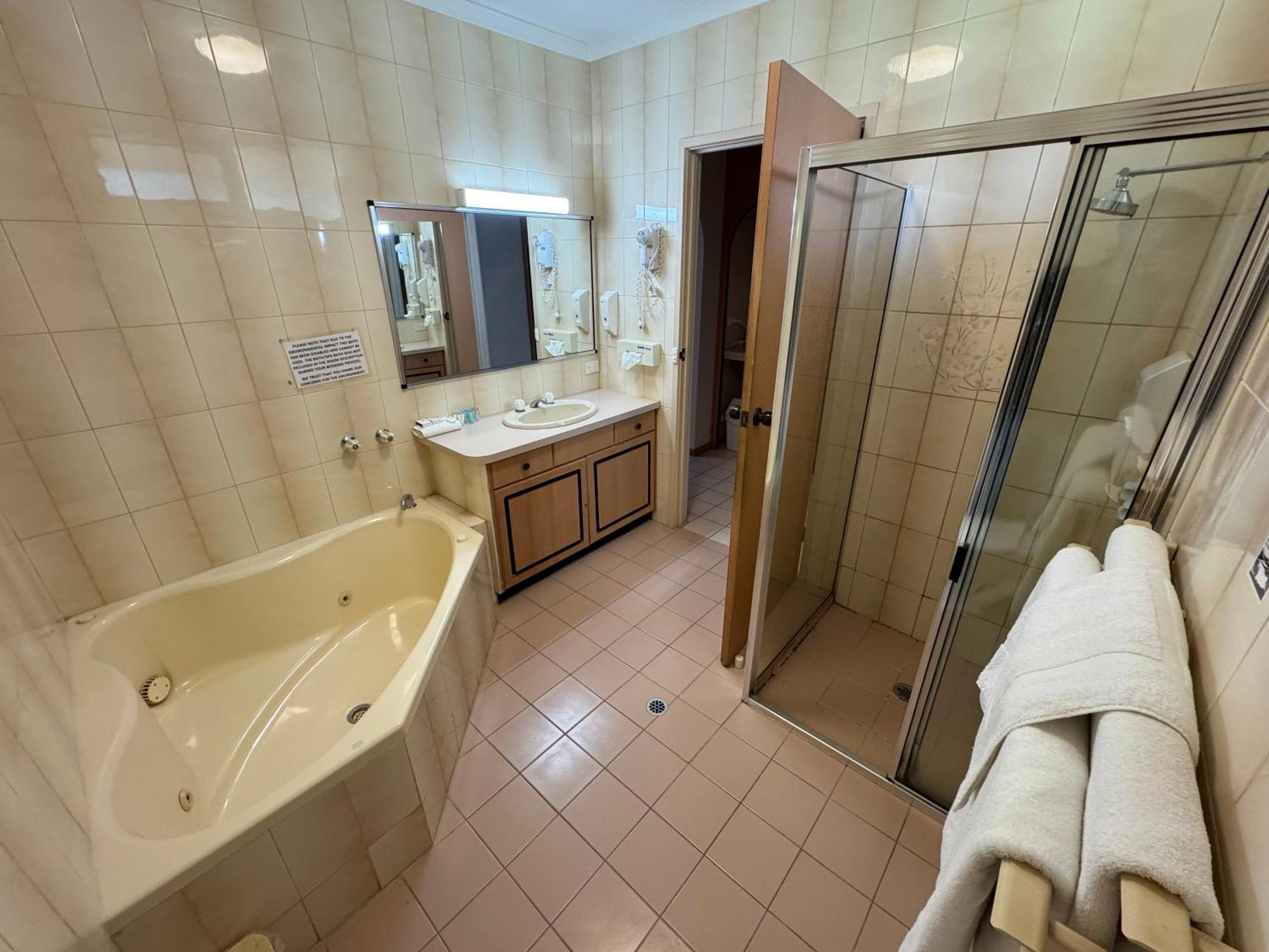 Golden Chain Country Plaza Motel Halls Gap Zewnętrze zdjęcie